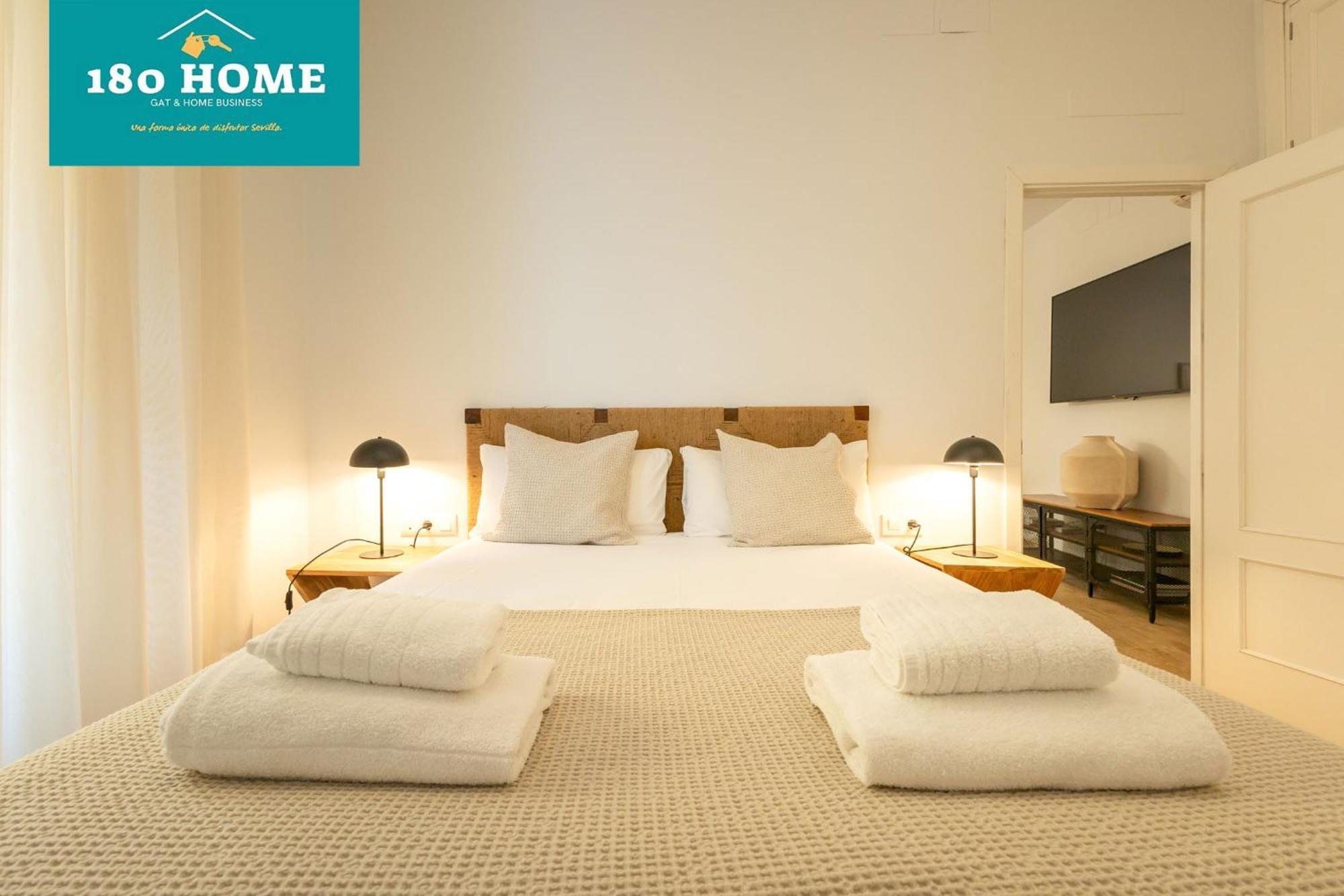 180 Home Goyeneta Luxury Sevilla Exterior foto